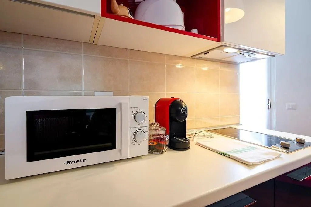 Bidibo Apartment, In Centro Comodo Alla Stazione Bolonha Apartamento