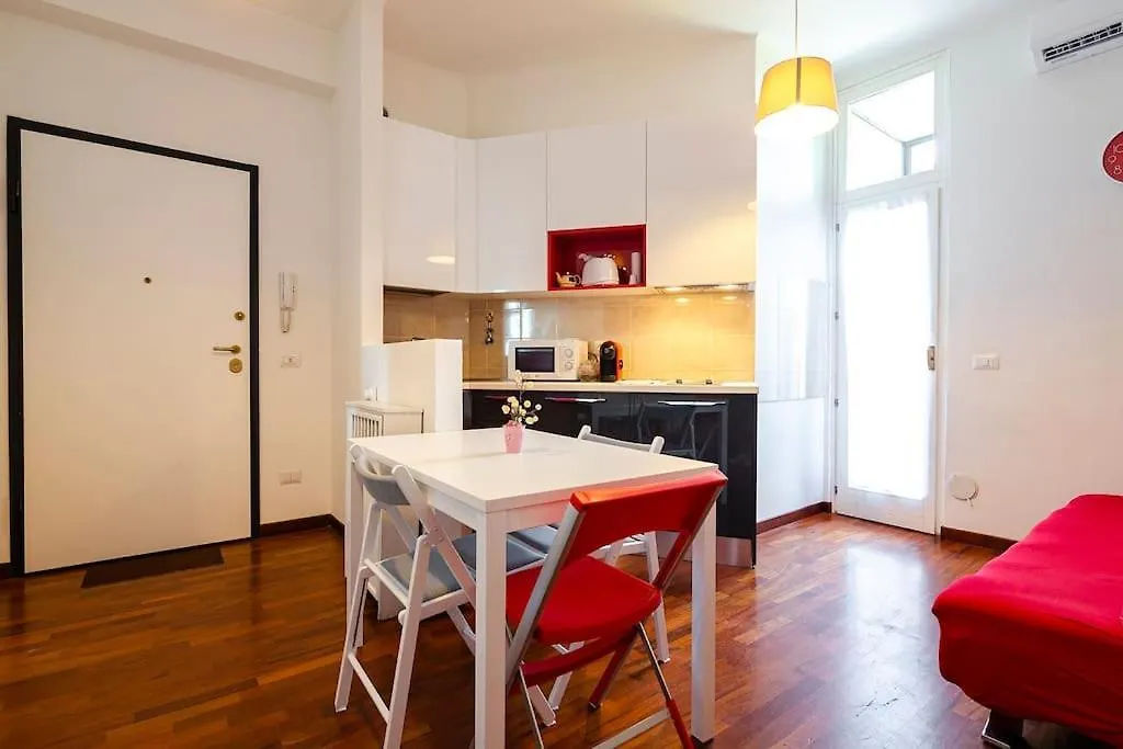 Lägenhet Bidibo Apartment, In Centro Comodo Alla Stazione Bologna